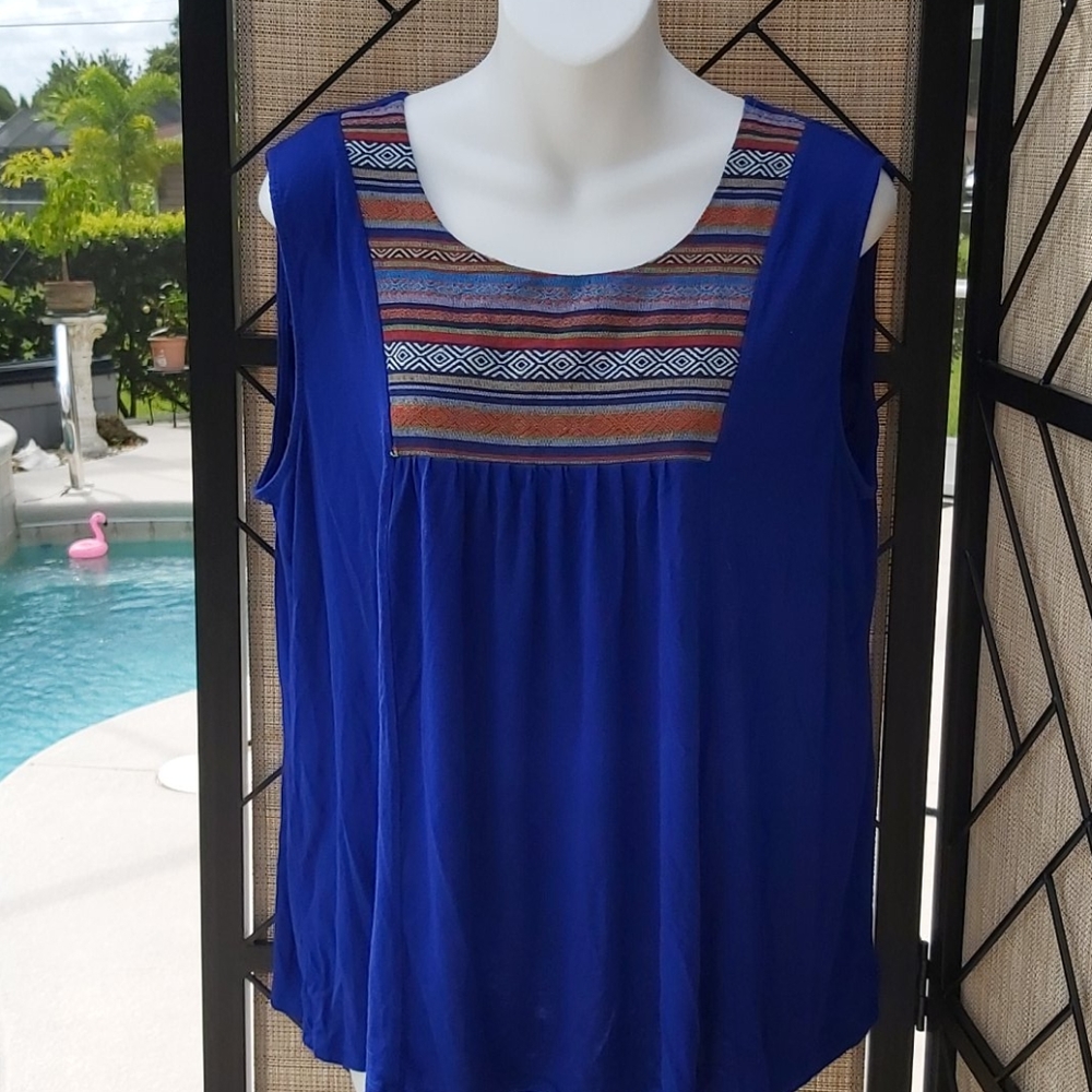 Loveappella  Sleeveless Shirt  Top Loose Flowy LRG